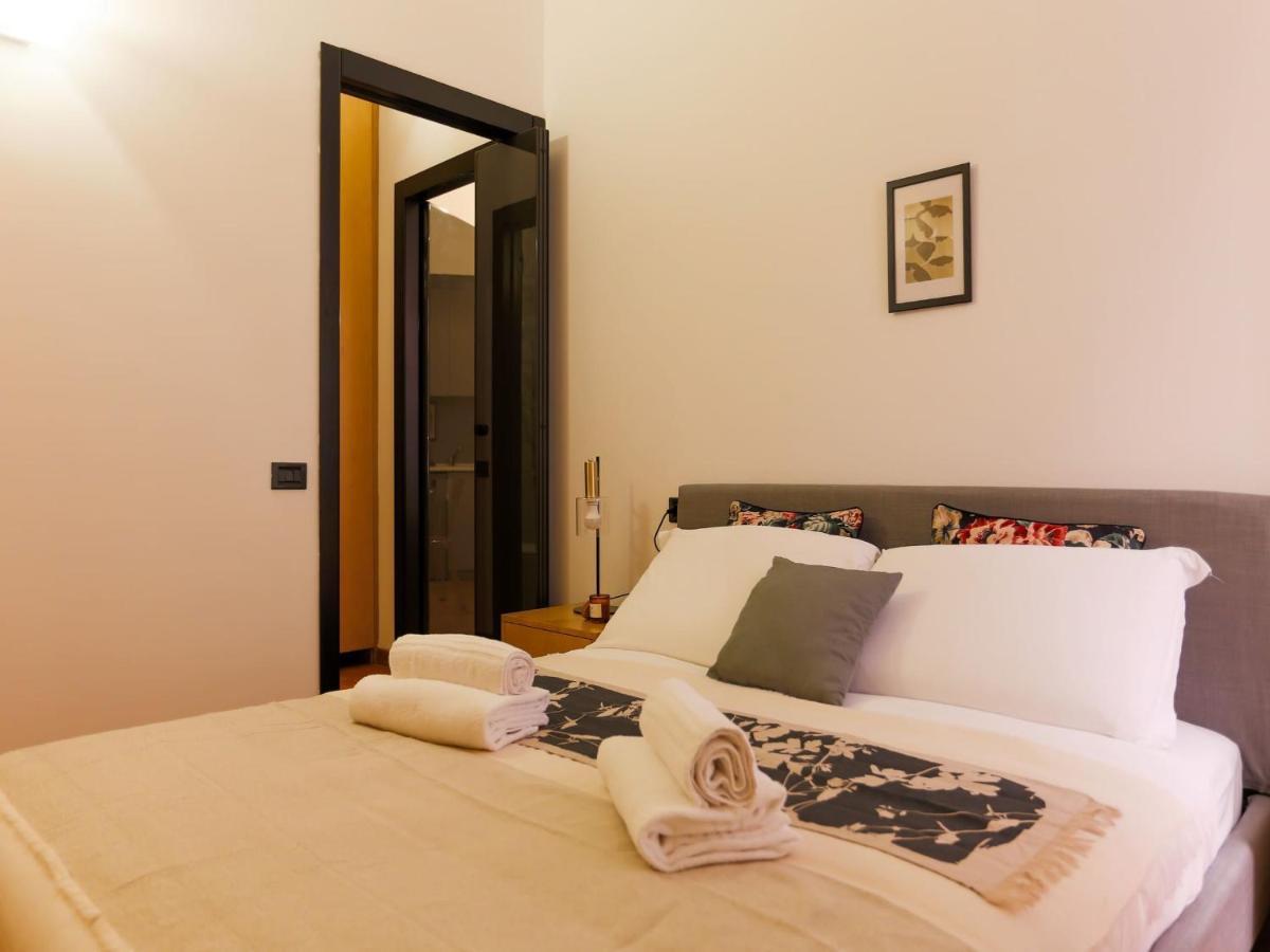 The Best Rent - Modern Apartment In The Center Milán Exterior foto