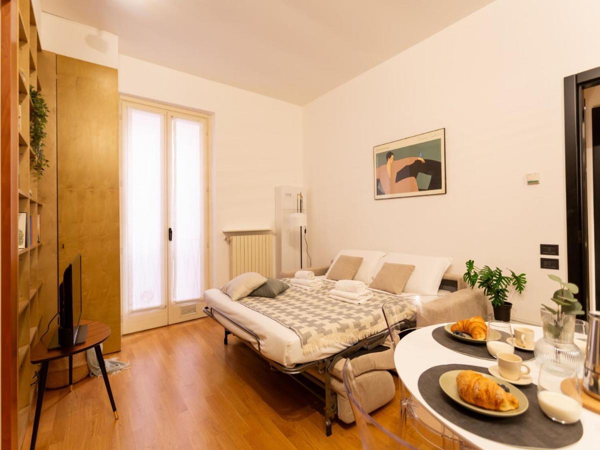 The Best Rent - Modern Apartment In The Center Milán Exterior foto